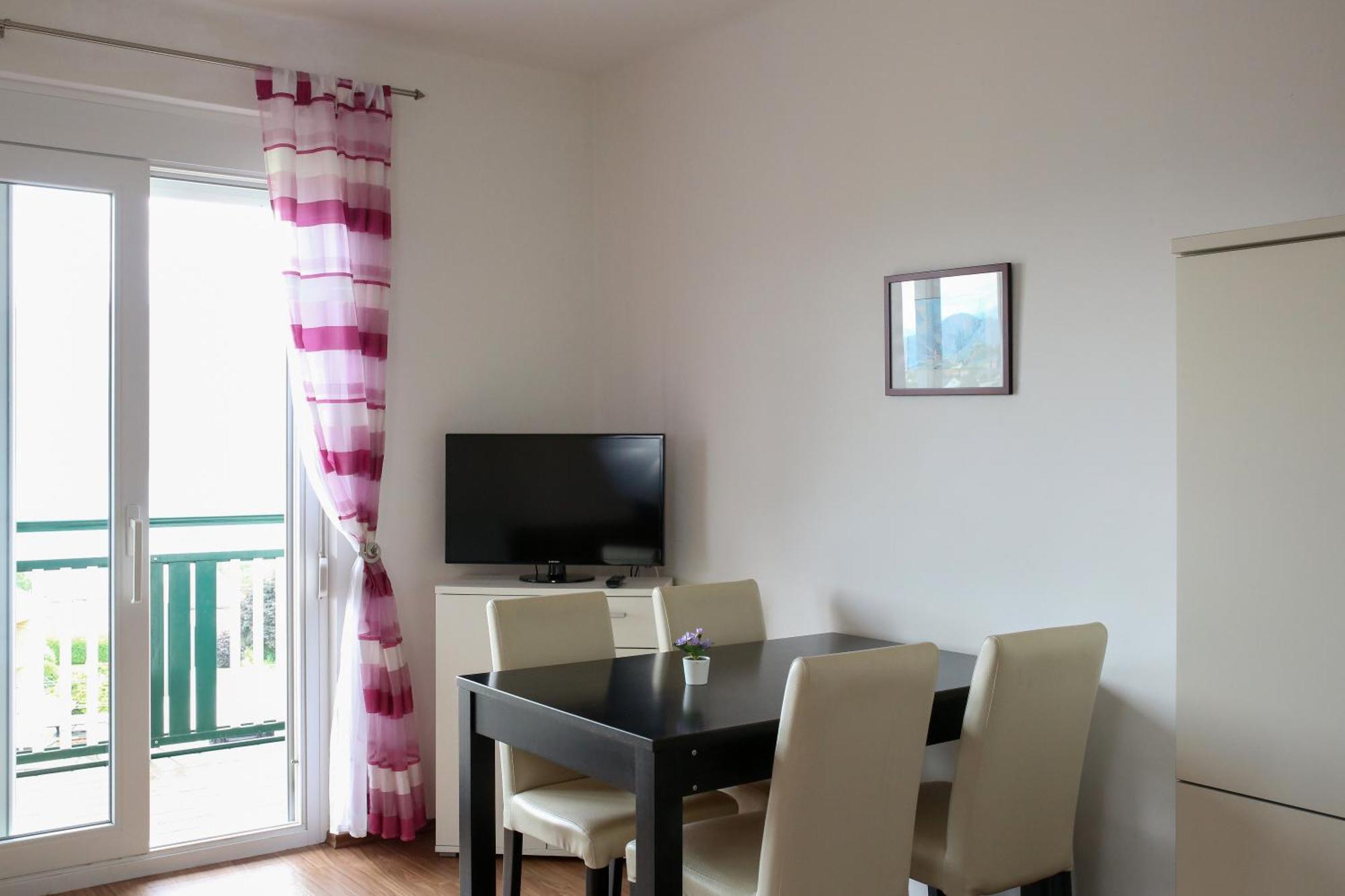 Self-Check In Apartmenthotel Seeglueck Перчах-ам-Вертерзе Екстер'єр фото